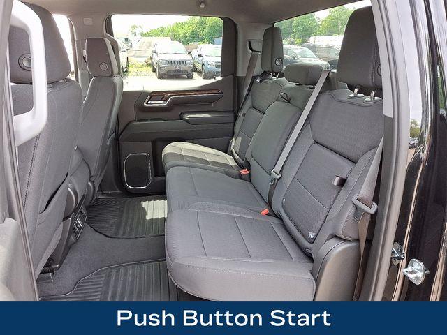2023 GMC Sierra 1500 Vehicle Photo in DANBURY, CT 06810-5034