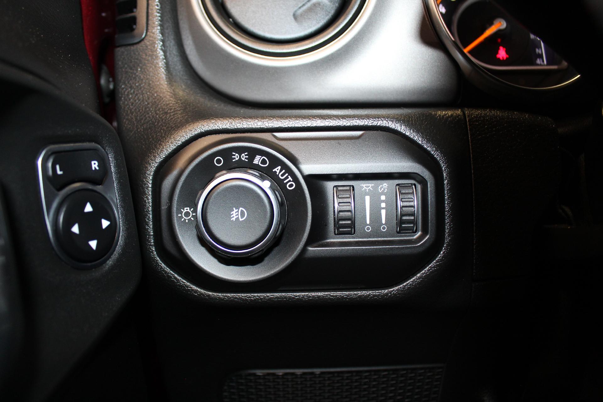 2021 Jeep Wrangler Vehicle Photo in NORTHAMPTON, MA 01060-1120