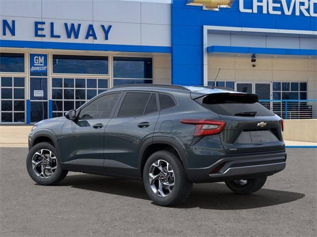 2025 Chevrolet Trax Vehicle Photo in ENGLEWOOD, CO 80113-6708