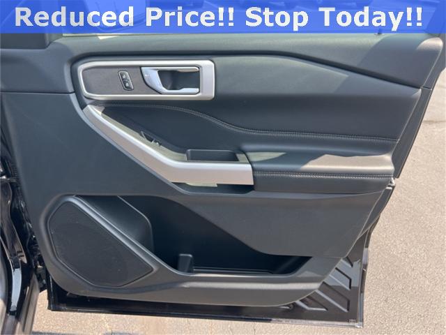 2023 Ford Explorer Vehicle Photo in GREEN BAY, WI 54304-5303