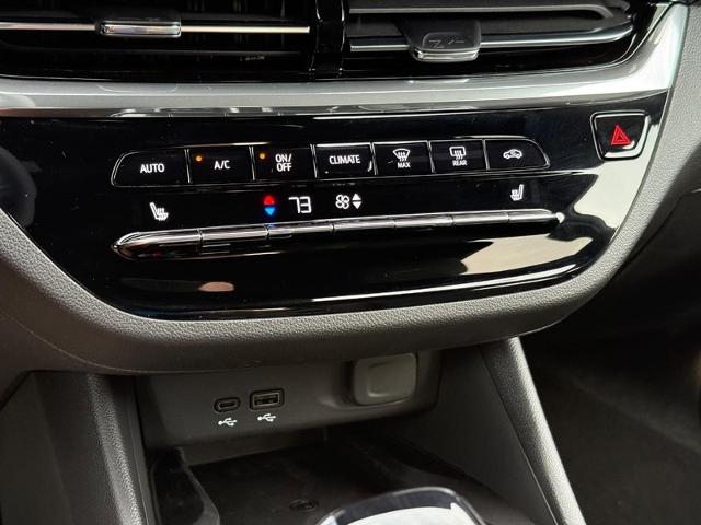 2025 Buick Envista Vehicle Photo in COLUMBIA, MO 65203-3903