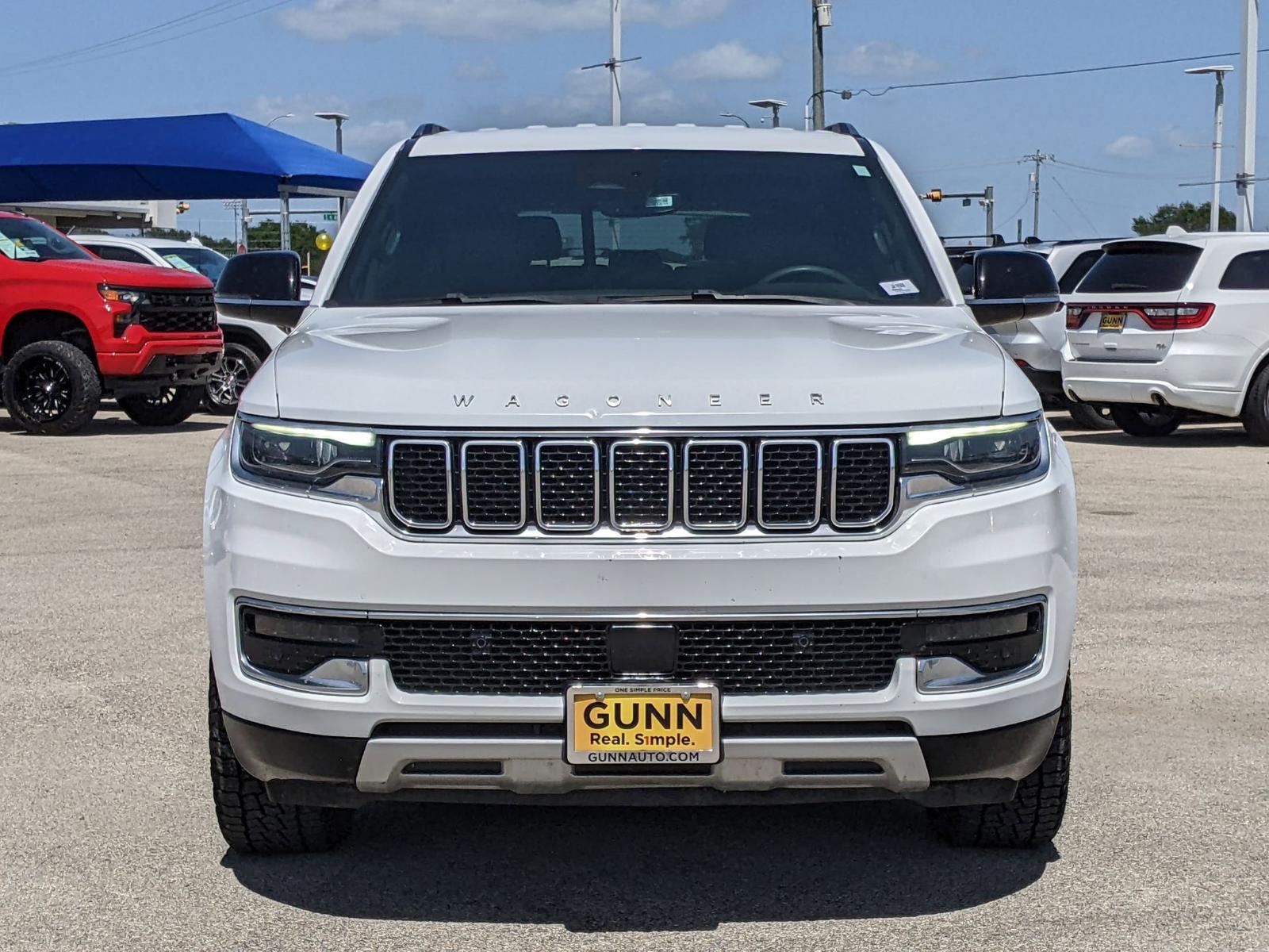 2023 Jeep Wagoneer L Vehicle Photo in Seguin, TX 78155