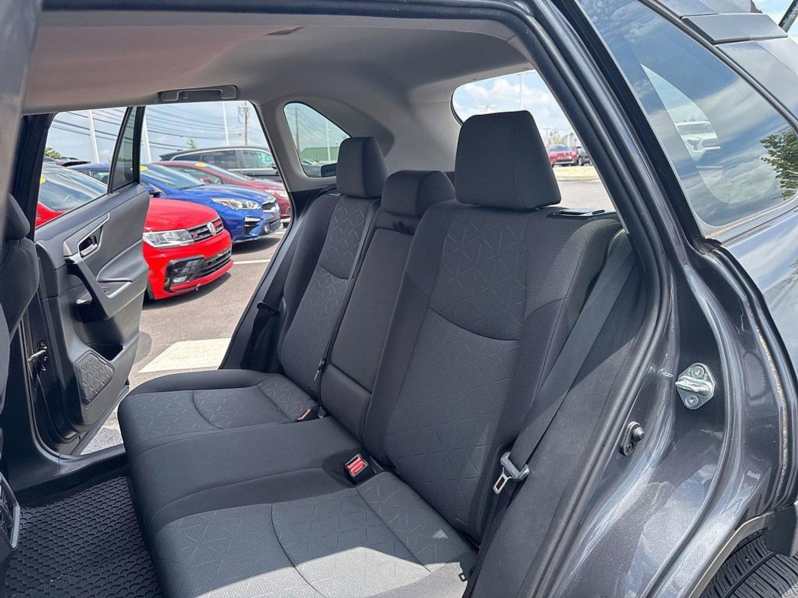 2019 Toyota RAV4 Vehicle Photo in Harrisburg, PA 17111
