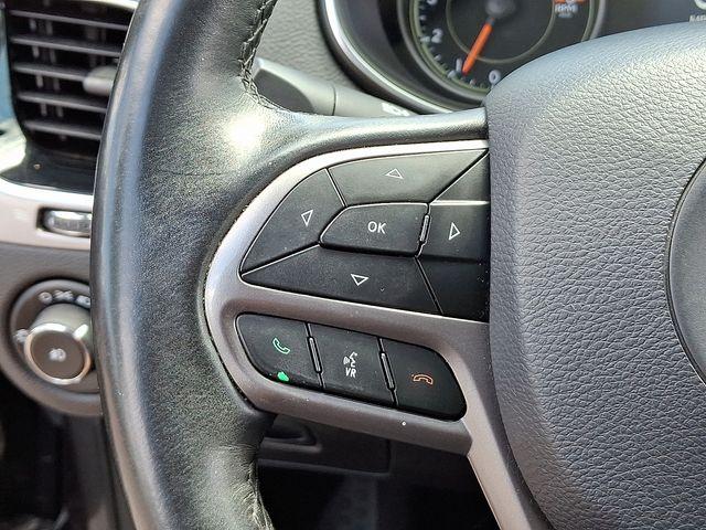 2019 Jeep Cherokee Vehicle Photo in DANBURY, CT 06810-5034