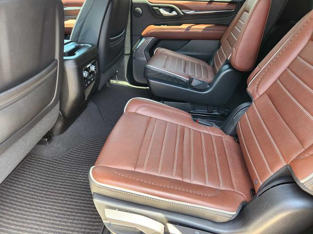 2023 GMC Yukon XL Vehicle Photo in DENTON, TX 76210-9321