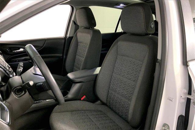 2022 Chevrolet Equinox Vehicle Photo in KANSAS CITY, MO 64114-4502