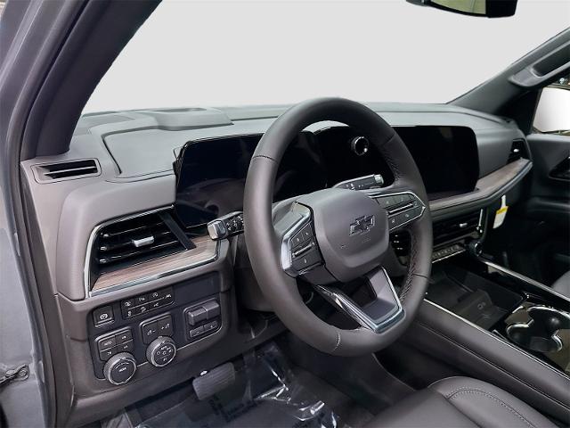2025 Chevrolet Tahoe Vehicle Photo in EVERETT, WA 98203-5662