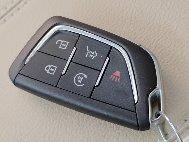 2025 Cadillac XT4 Vehicle Photo in PINEVILLE, NC 28134-8495