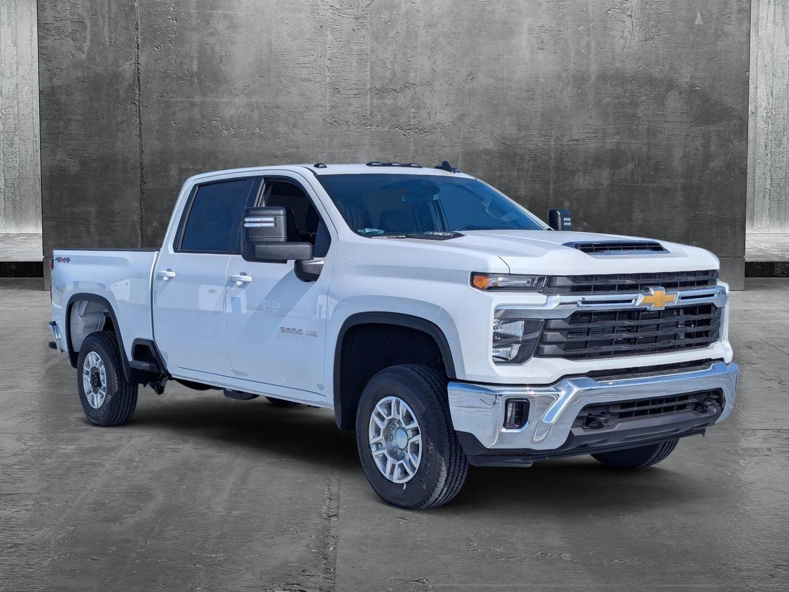 2025 Chevrolet Silverado 2500 HD Vehicle Photo in PEMBROKE PINES, FL 33024-6534