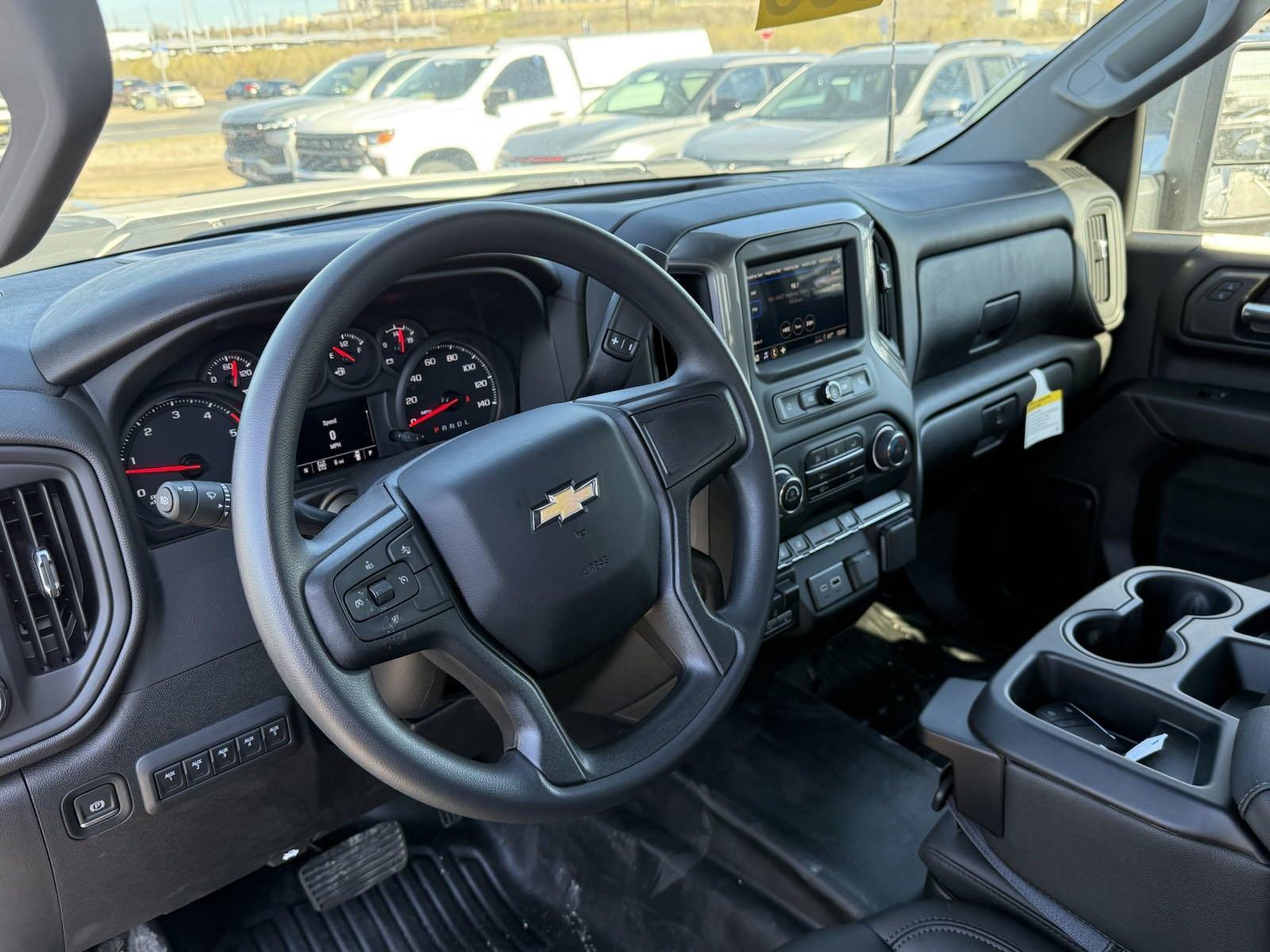2024 Chevrolet Silverado 3500 HD Vehicle Photo in GEORGETOWN, TX 78626-7508