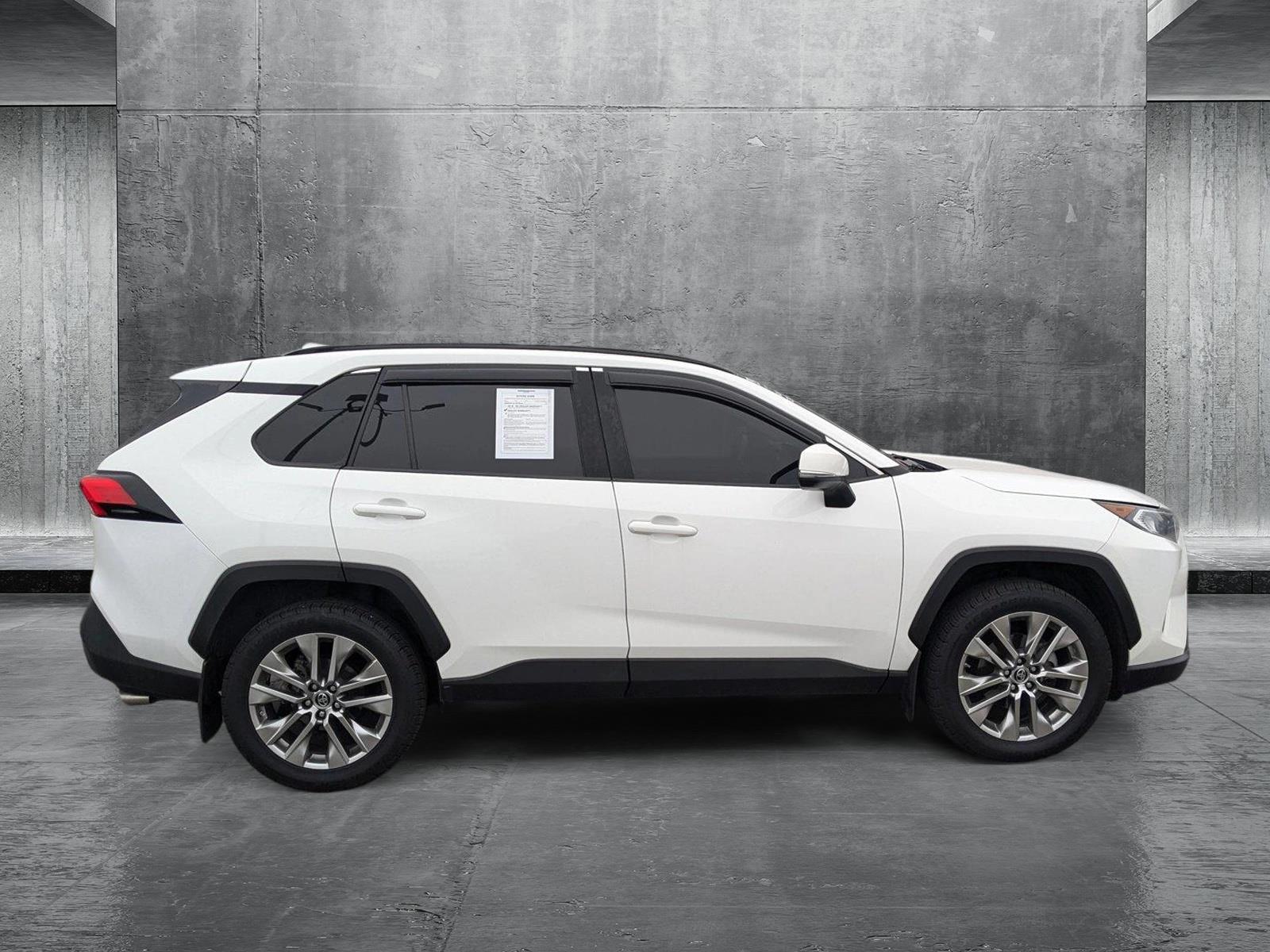 2019 Toyota RAV4 Vehicle Photo in Spokane Valley, WA 99212