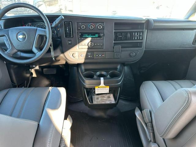 2024 Chevrolet Express Cargo 2500 Vehicle Photo in COLUMBIA, MO 65203-3903