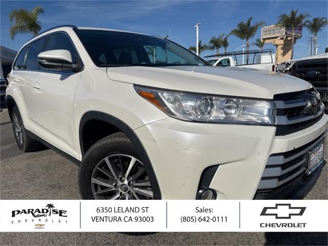 2019 Toyota Highlander Vehicle Photo in VENTURA, CA 93003-8585