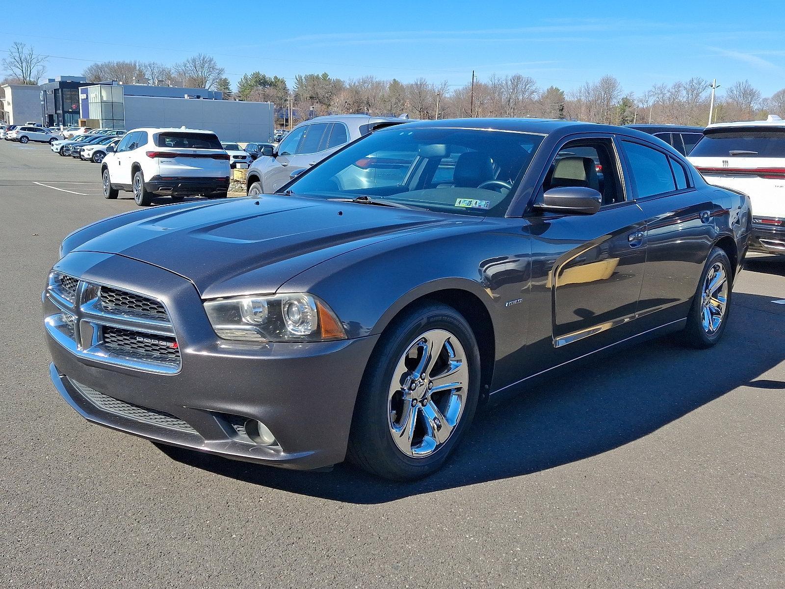 2013 Dodge Charger Vehicle Photo in Trevose, PA 19053