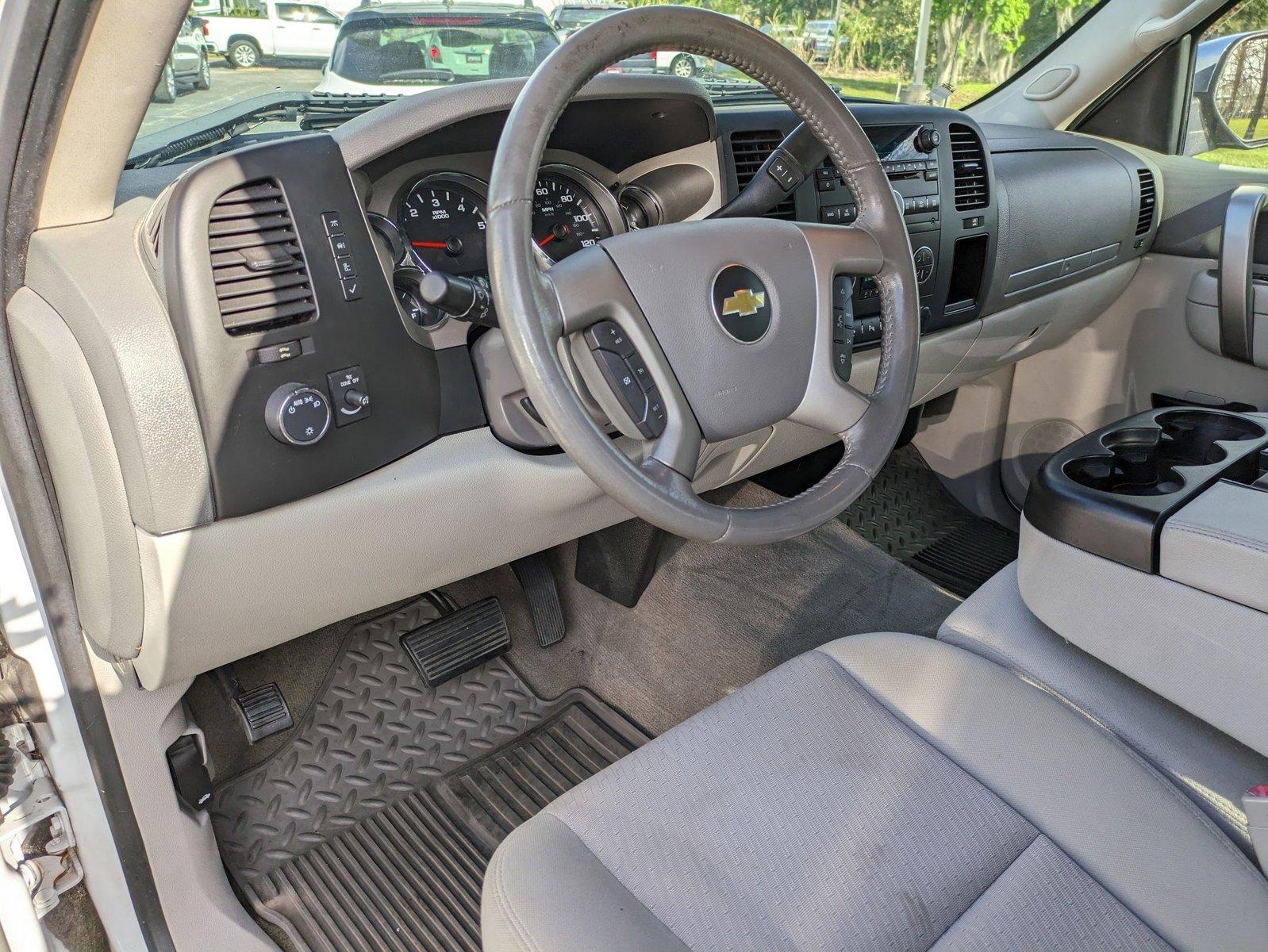 2013 Chevrolet Silverado 1500 Vehicle Photo in ORLANDO, FL 32812-3021