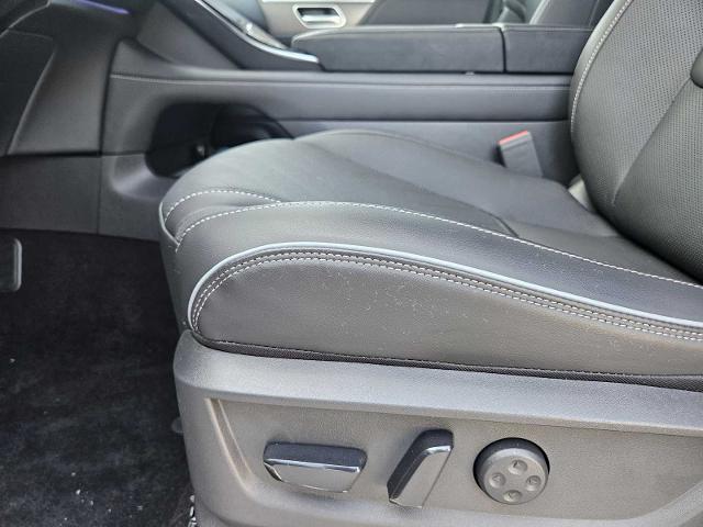 2025 INFINITI QX80 Vehicle Photo in Fort Worth, TX 76132