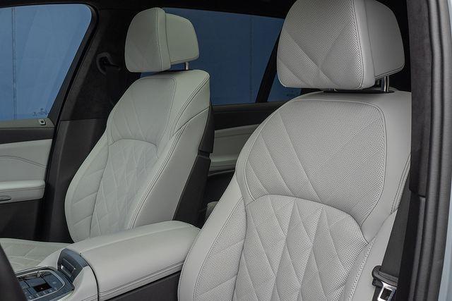 2024 BMW X7 Vehicle Photo in DANBURY, CT 06810-5034