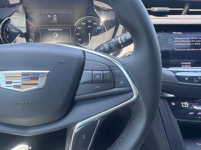 2025 Cadillac XT5 Vehicle Photo in DELRAY BEACH, FL 33483-3294