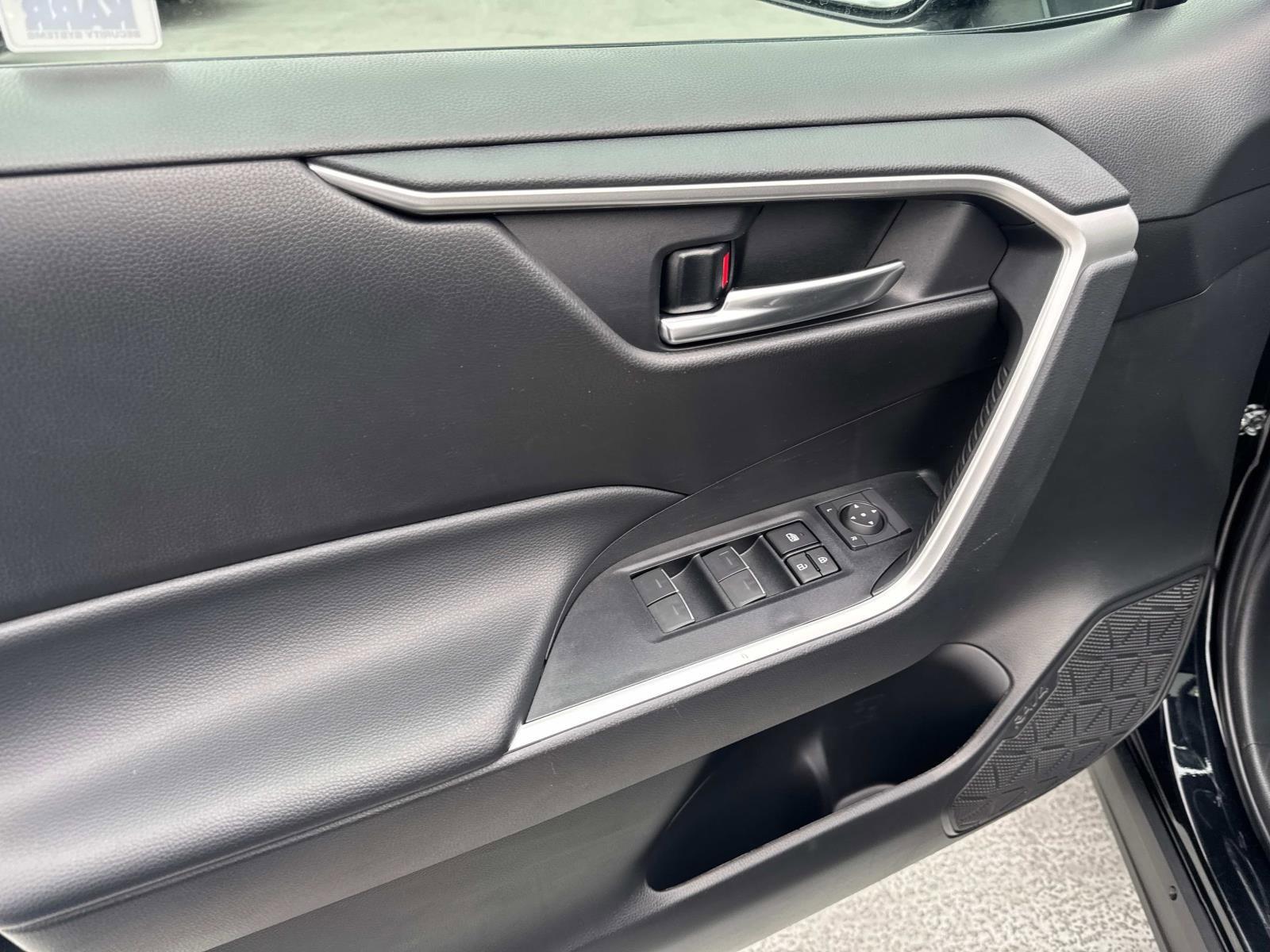 2024 Toyota RAV4 Vehicle Photo in LOS ANGELES, CA 90007-3794