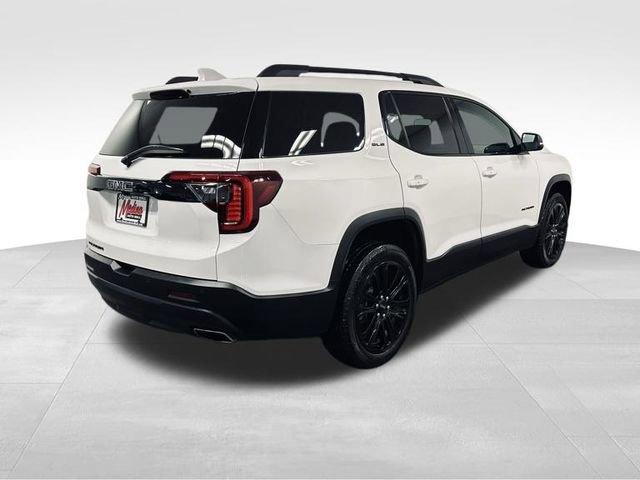 2023 GMC Acadia Vehicle Photo in MEDINA, OH 44256-9631