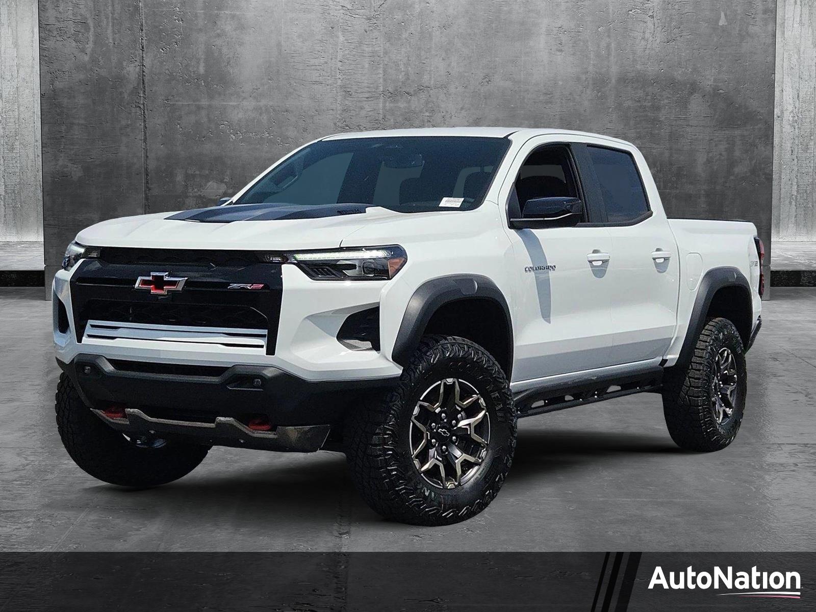 2025 Chevrolet Colorado Vehicle Photo in MESA, AZ 85206-4395