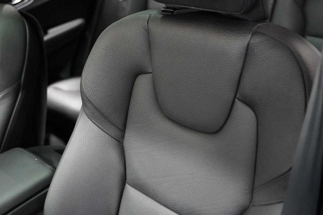 2022 Volvo XC60 Vehicle Photo in GRAPEVINE, TX 76051