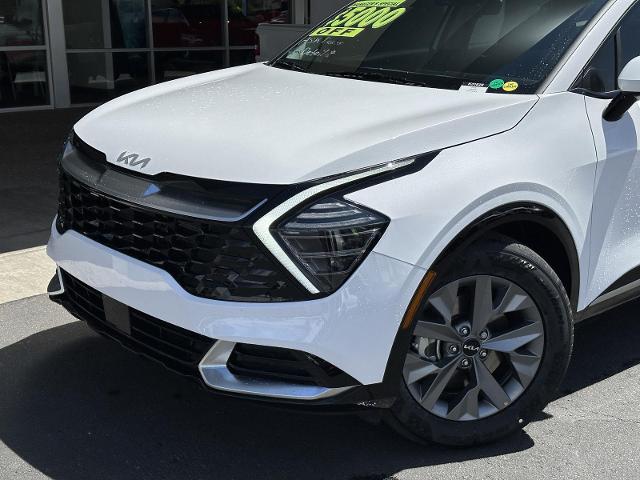 2025 Kia Sportage Vehicle Photo in Tucson, AZ 85712