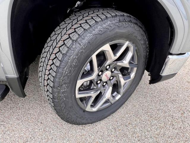 2025 GMC Sierra 1500 Vehicle Photo in EFFINGHAM, IL 62401-2832