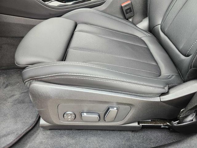 2025 BMW X4 xDrive30i Vehicle Photo in PLANO, TX 75024