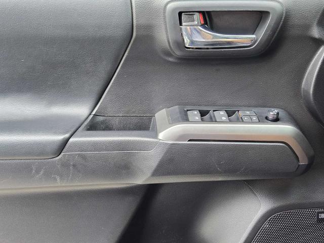 2023 Toyota Tacoma 4WD Vehicle Photo in DENTON, TX 76210-9321