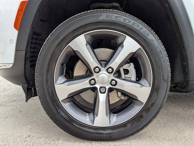 2023 Jeep Grand Cherokee L Vehicle Photo in San Antonio, TX 78230