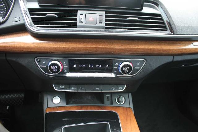 2023 Audi Q5 Vehicle Photo in HOUSTON, TX 77090