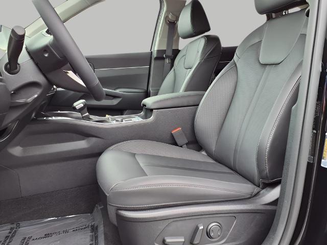 2025 Kia Sorento Vehicle Photo in Oshkosh, WI 54904