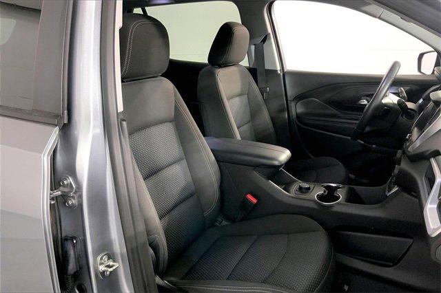 2024 GMC Terrain Vehicle Photo in KANSAS CITY, MO 64114-4502