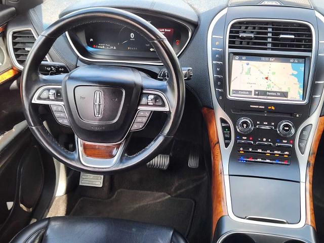 2020 Lincoln Nautilus Vehicle Photo in DENTON, TX 76210-9321