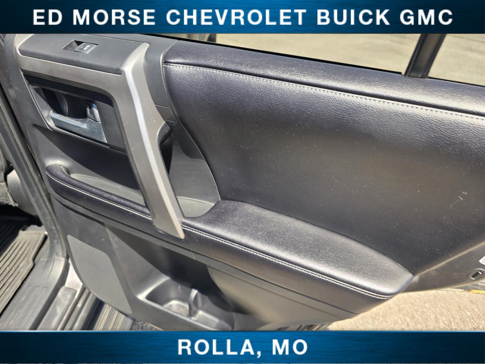 2017 Toyota 4Runner Vehicle Photo in Rolla, MO 65401