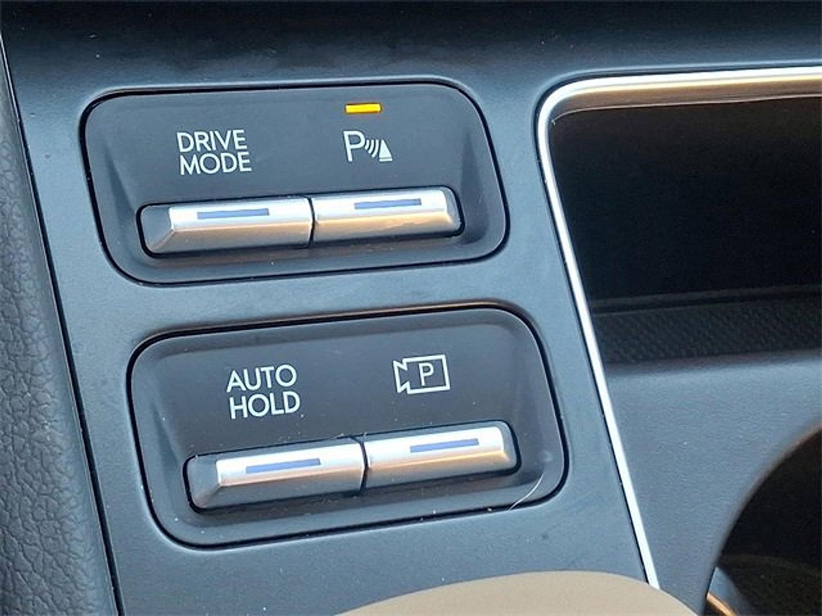 2025 Hyundai SONATA Hybrid Vehicle Photo in Harrisburg, PA 17111