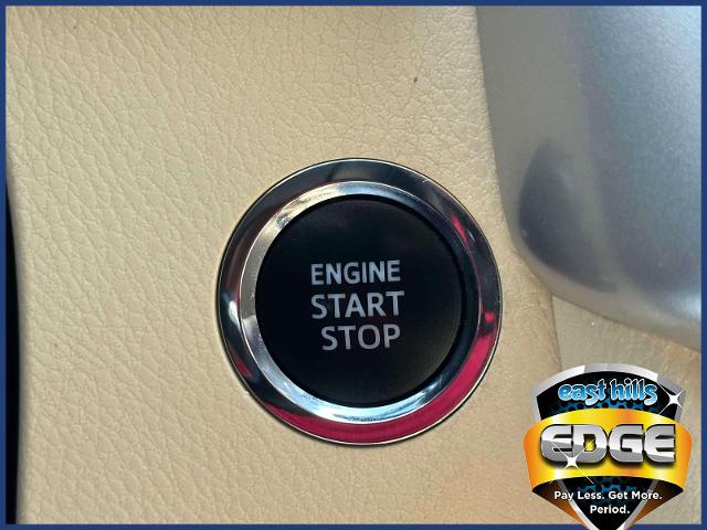 2019 Toyota Highlander Vehicle Photo in Roslyn, NY 11576