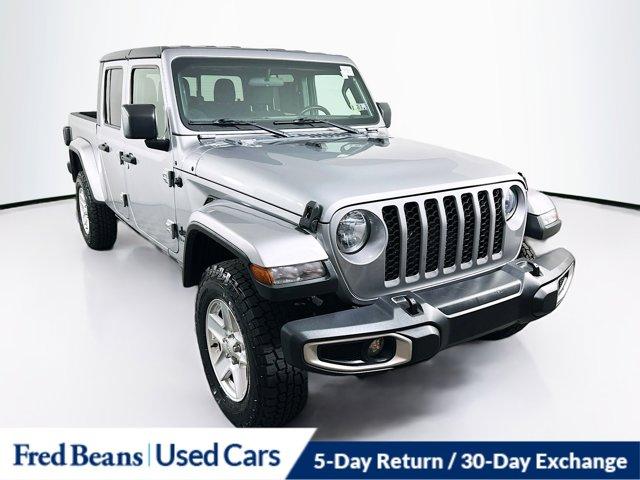 2020 Jeep Gladiator Vehicle Photo in Doylsetown, PA 18901