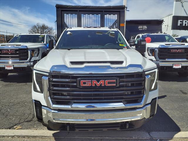 2024 GMC Sierra 3500 HD Chassis Cab Vehicle Photo in LYNDHURST, NJ 07071-2008