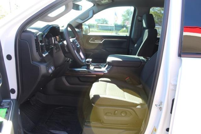 2025 GMC Sierra 1500 Vehicle Photo in Greenville, TX 75402