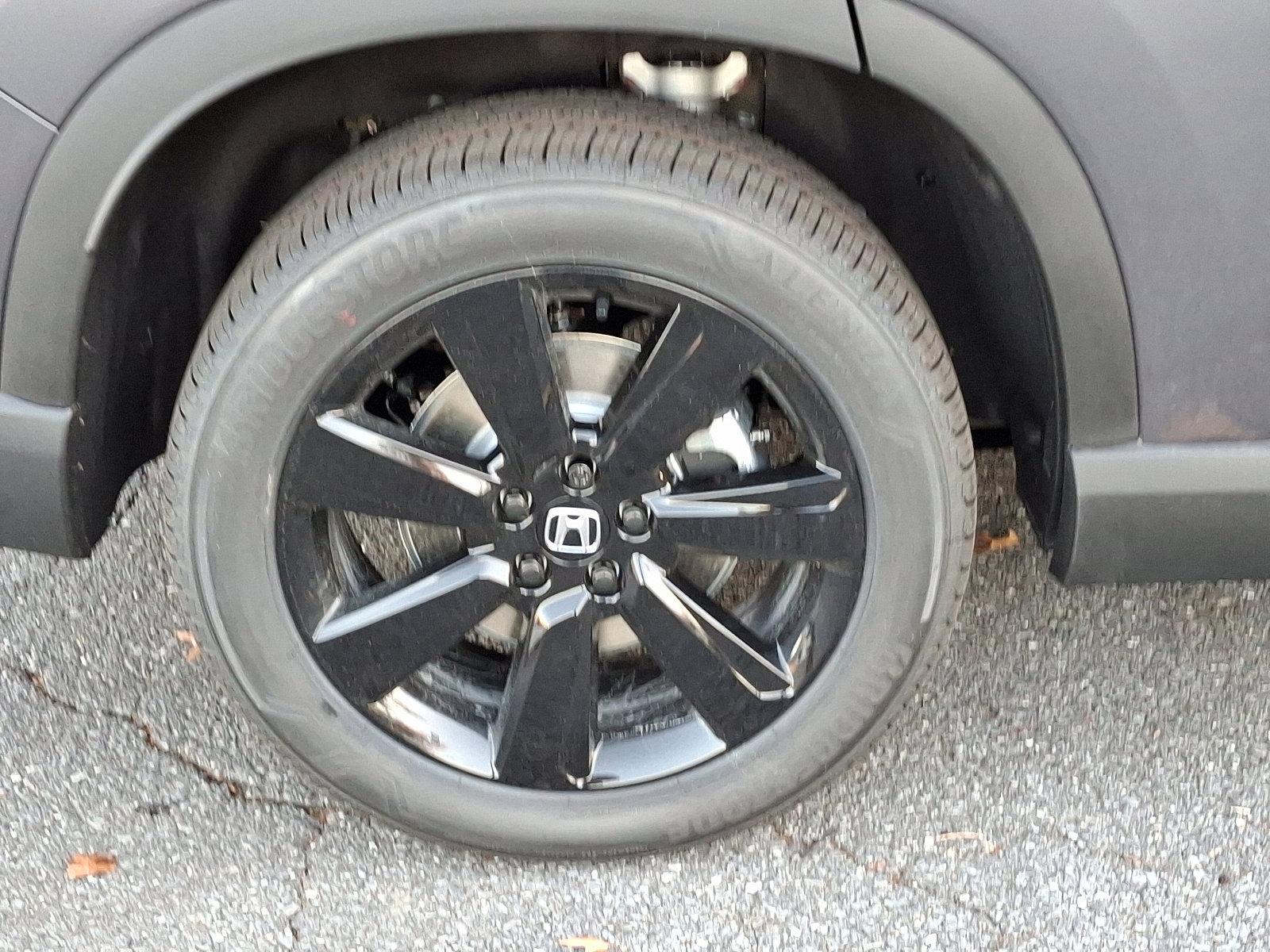 2025 Honda Pilot Vehicle Photo in Harrisburg, PA 17111