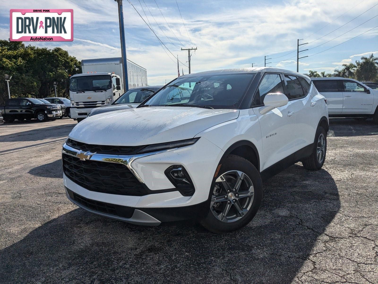 2025 Chevrolet Blazer Vehicle Photo in MIAMI, FL 33134-2699