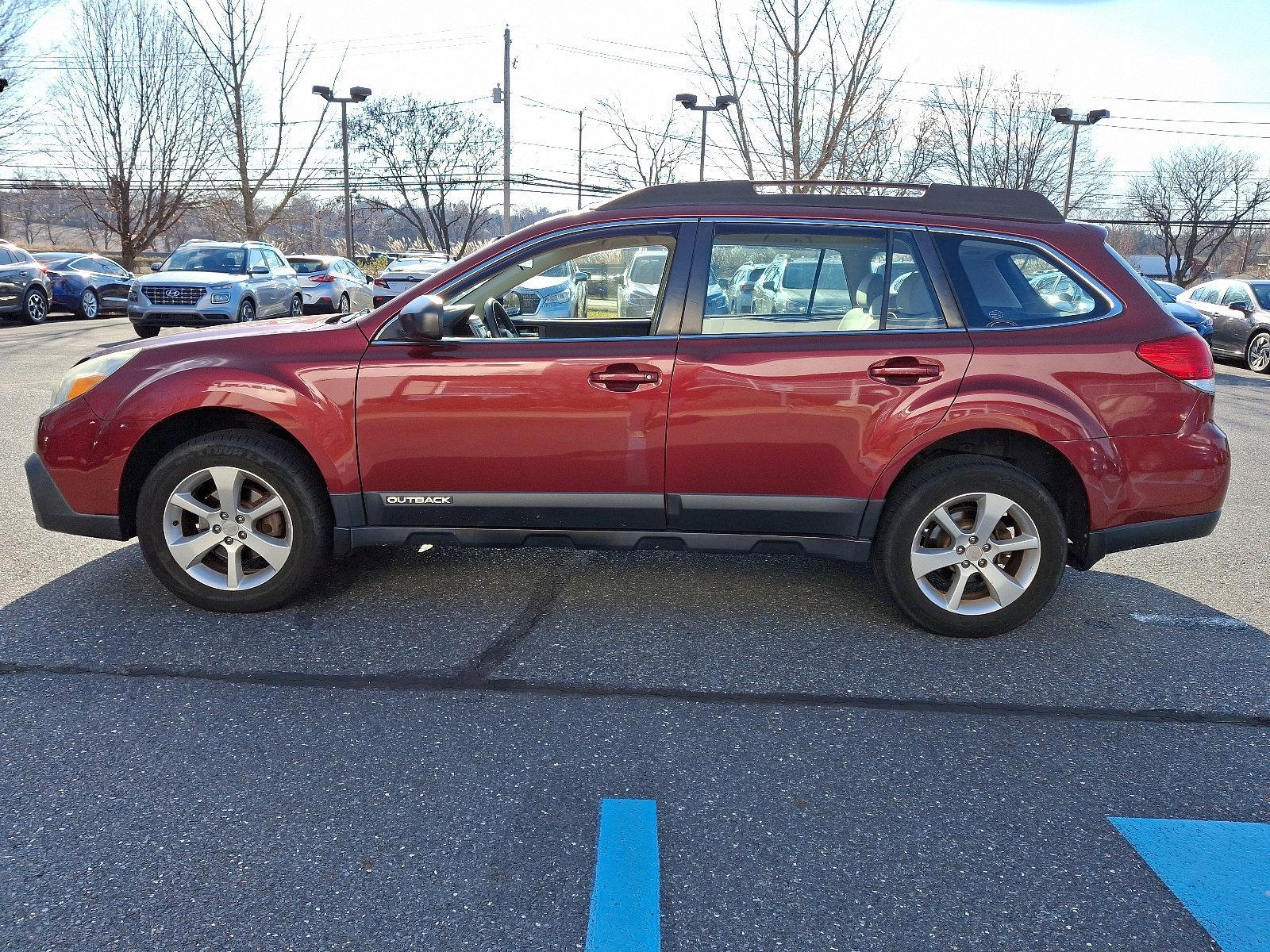 2014 Subaru Outback Vehicle Photo in BETHLEHEM, PA 18017