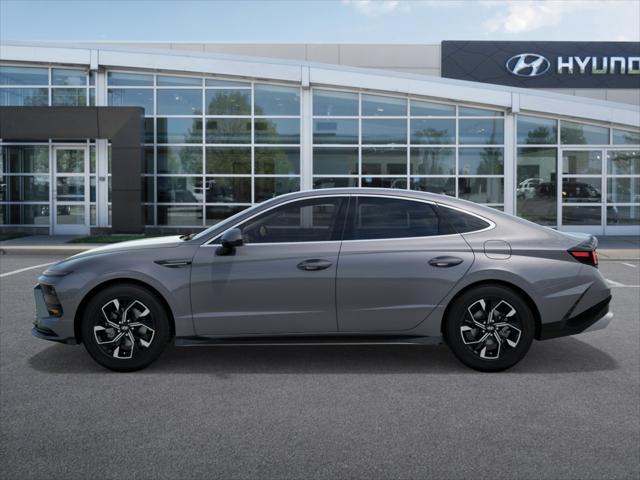 2025 Hyundai SONATA Vehicle Photo in Peoria, IL 61615