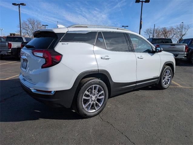 2024 GMC Terrain Vehicle Photo in AURORA, CO 80012-4011