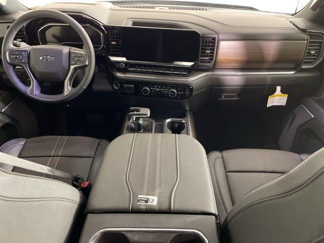 2025 Chevrolet Silverado 1500 Vehicle Photo in PHOENIX, AZ 85014-3381
