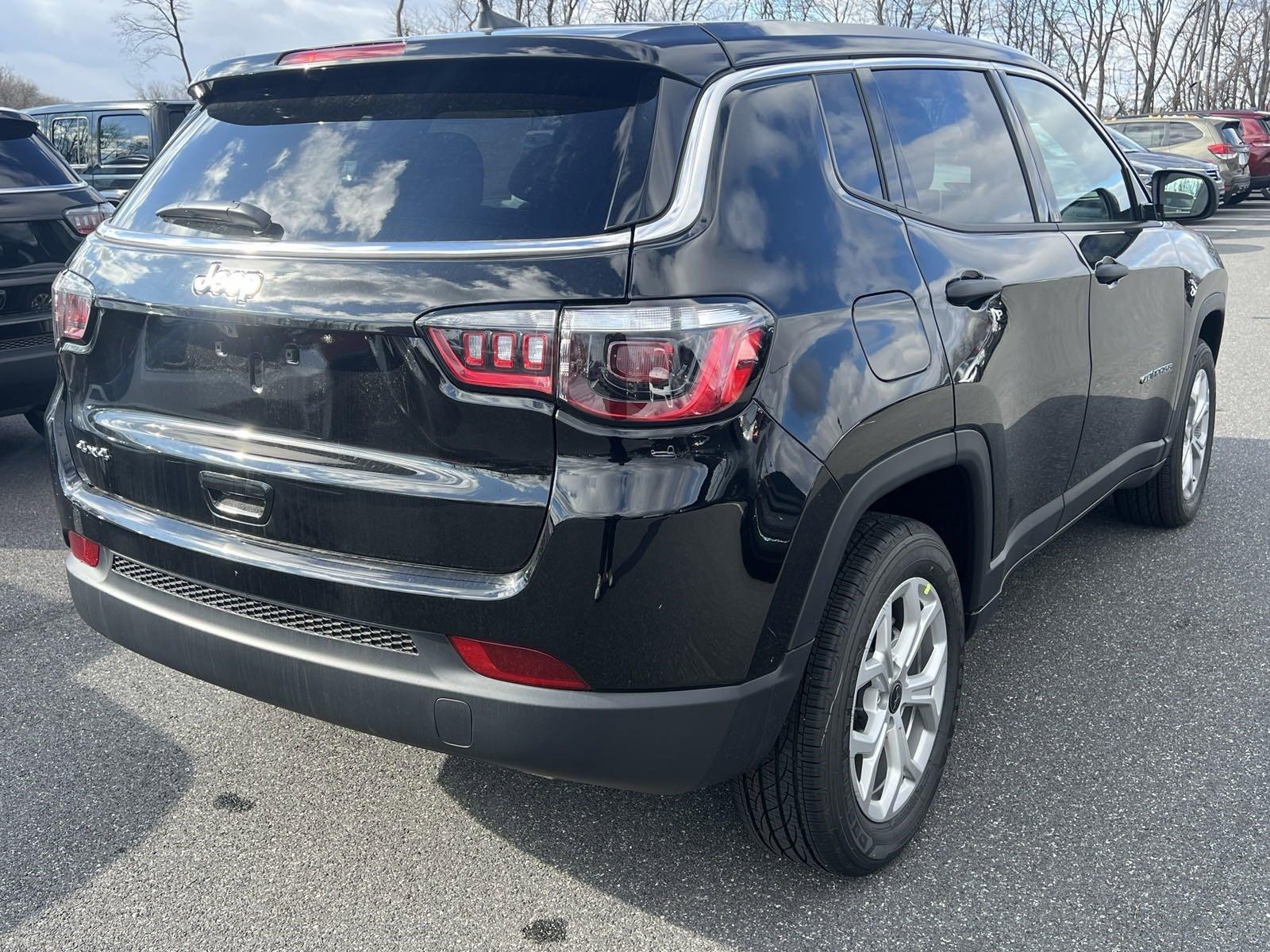 2025 Jeep Compass Vehicle Photo in Mechanicsburg, PA 17050-1707