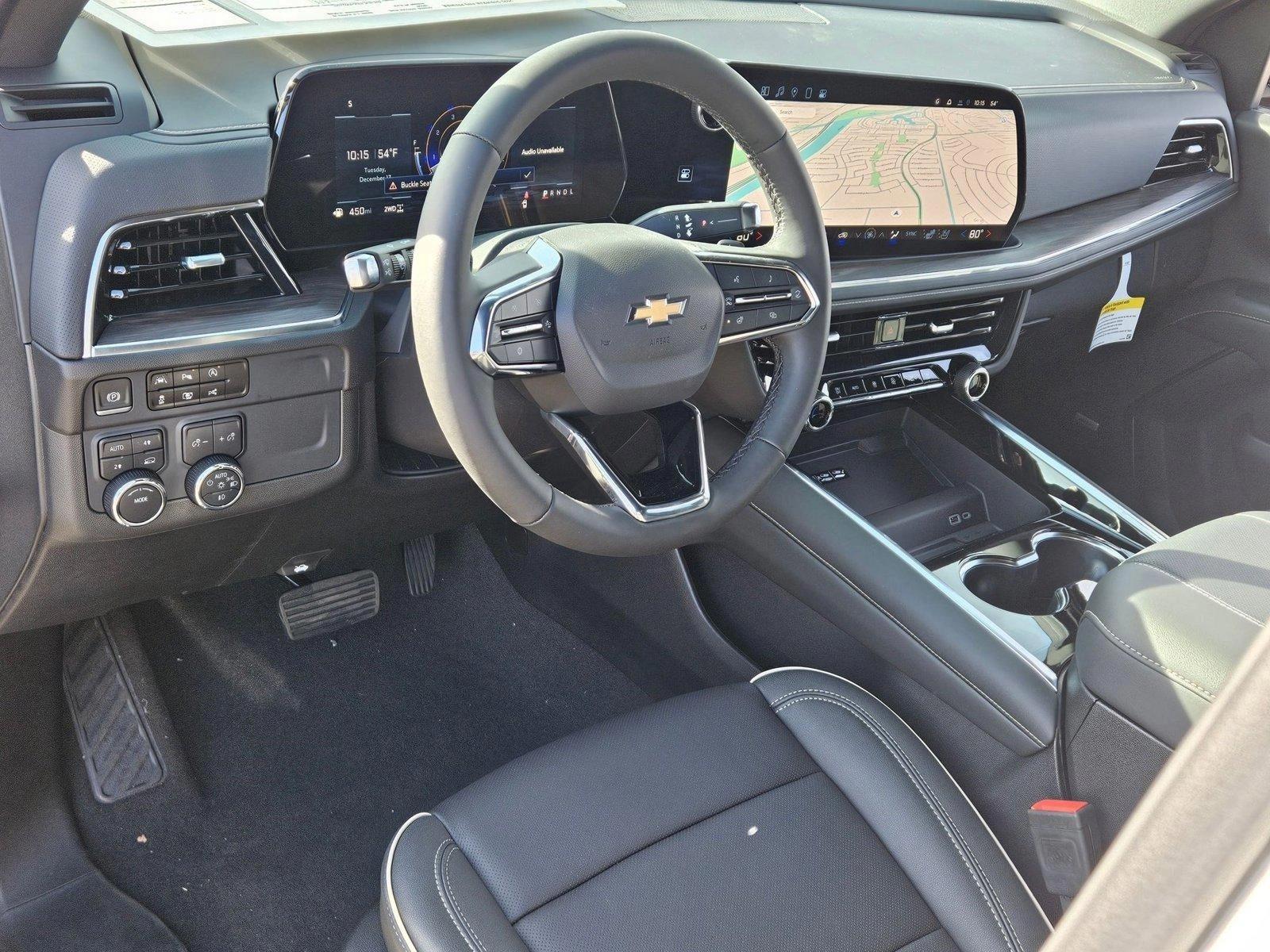 2025 Chevrolet Suburban Vehicle Photo in MESA, AZ 85206-4395