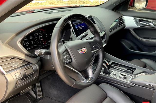 2024 Cadillac CT5-V Vehicle Photo in KANSAS CITY, MO 64114-4545